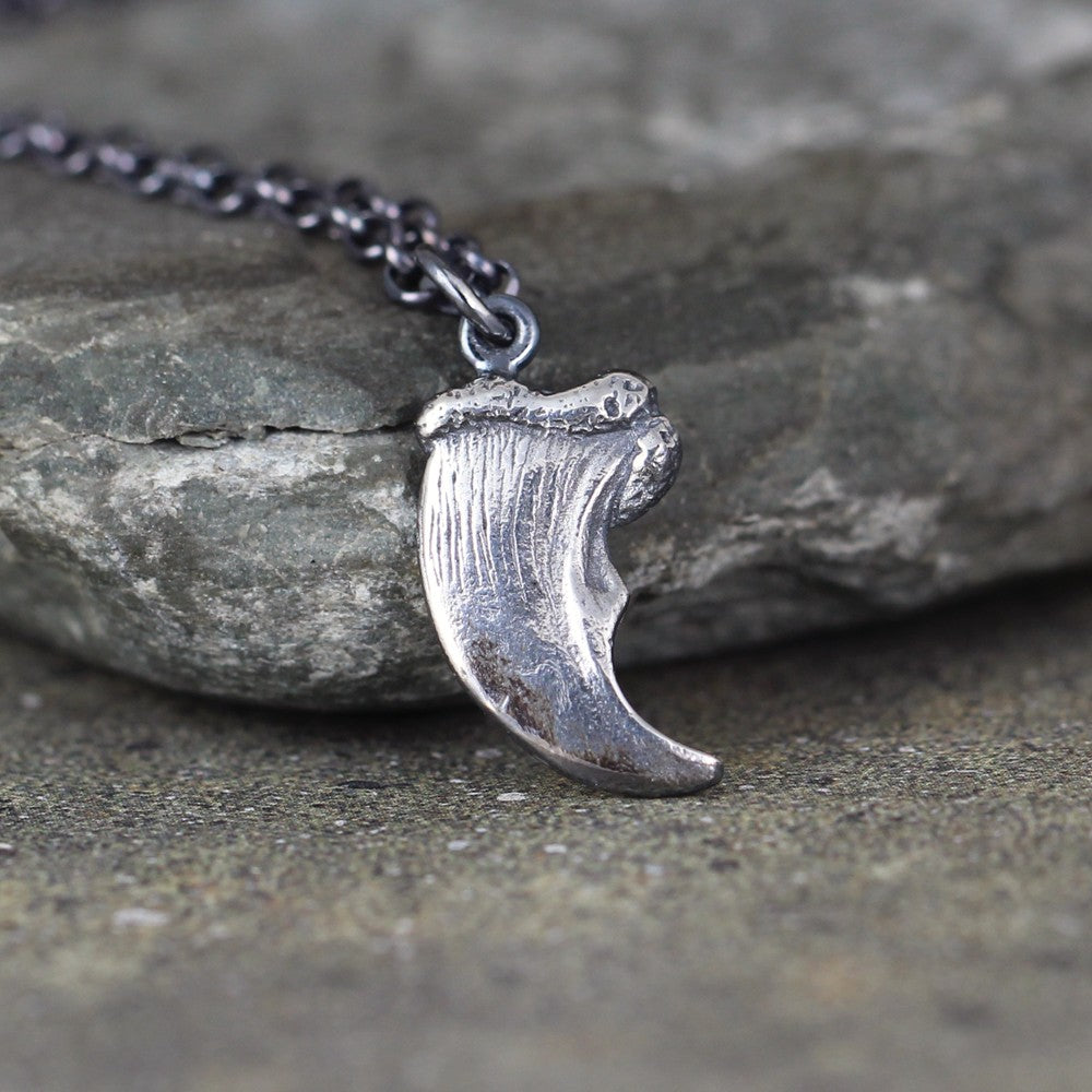 Bear Claw Pendant - Sterling Silver Necklace – A Second Time Bear Claw Pendant - Sterling Silver Necklace – A Second Time