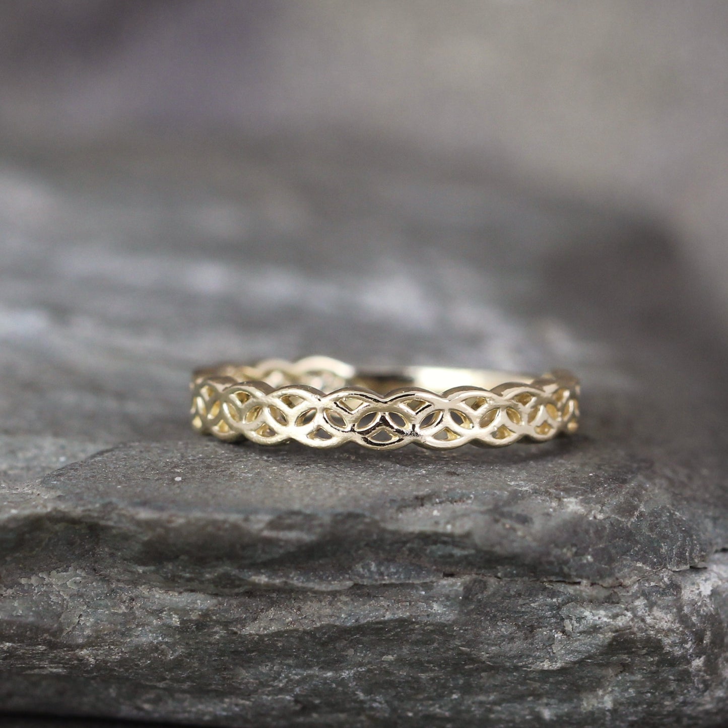Celtic Knot Band 14K Gold - Your choice of Rose, White or Yellow Gold