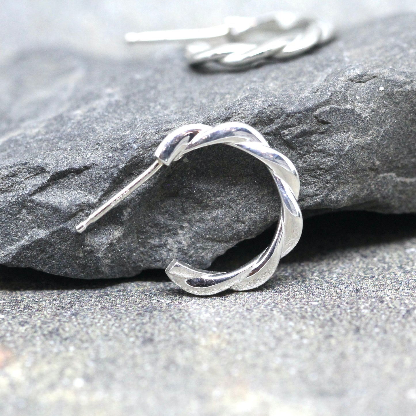 Twist style Sterling Silver Hoop Earring