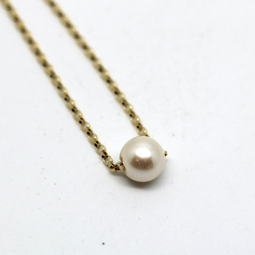 Classic 6mm Floating Pearl on Chain
