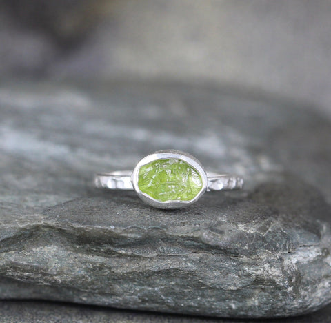 Bezel Set Uncut Peridot Stacking Ring - Rustic Sterling Silver - August Birthstone Ring