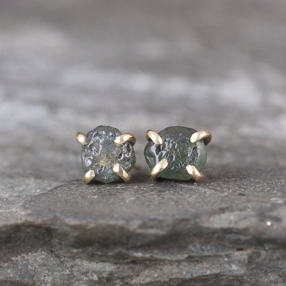 Natural sapphire 2025 stud earrings