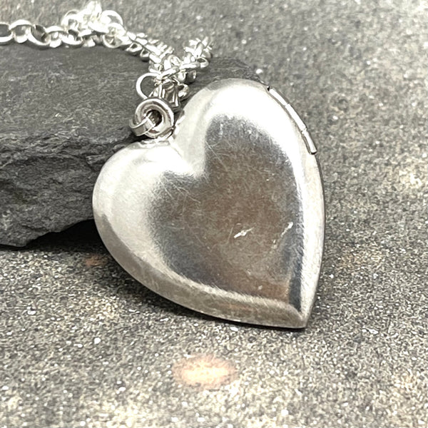 Vintage Heart Locket with chain - Sterling Silver
