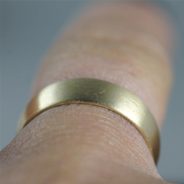 5mm 14K Yellow Gold Wedding Band – Classic Round Edge Band -  Men’s or Ladies Wedding Rings – Matte Finish