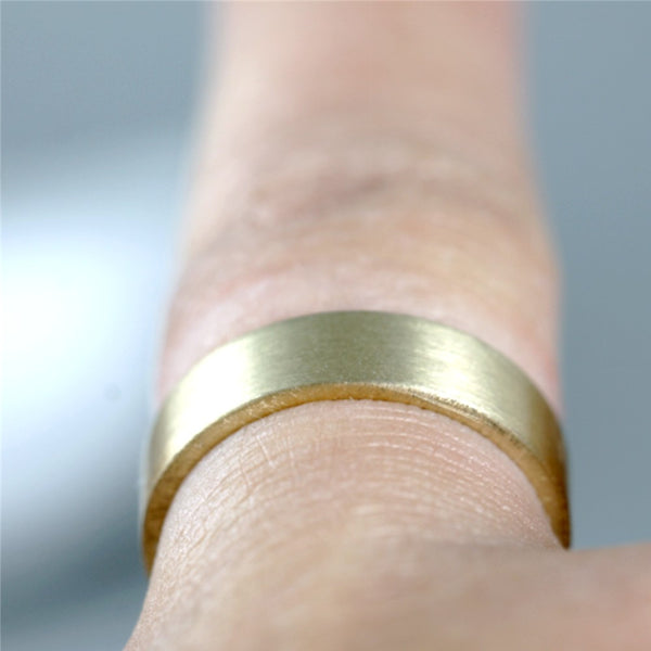 5mm 14K Yellow Gold Wedding Band – Men’s or Ladies Wedding Rings – Matte Finish