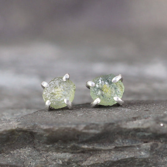Montana Sapphire Stud Earring - Handmade Sterling Silver 4 Claw Settings